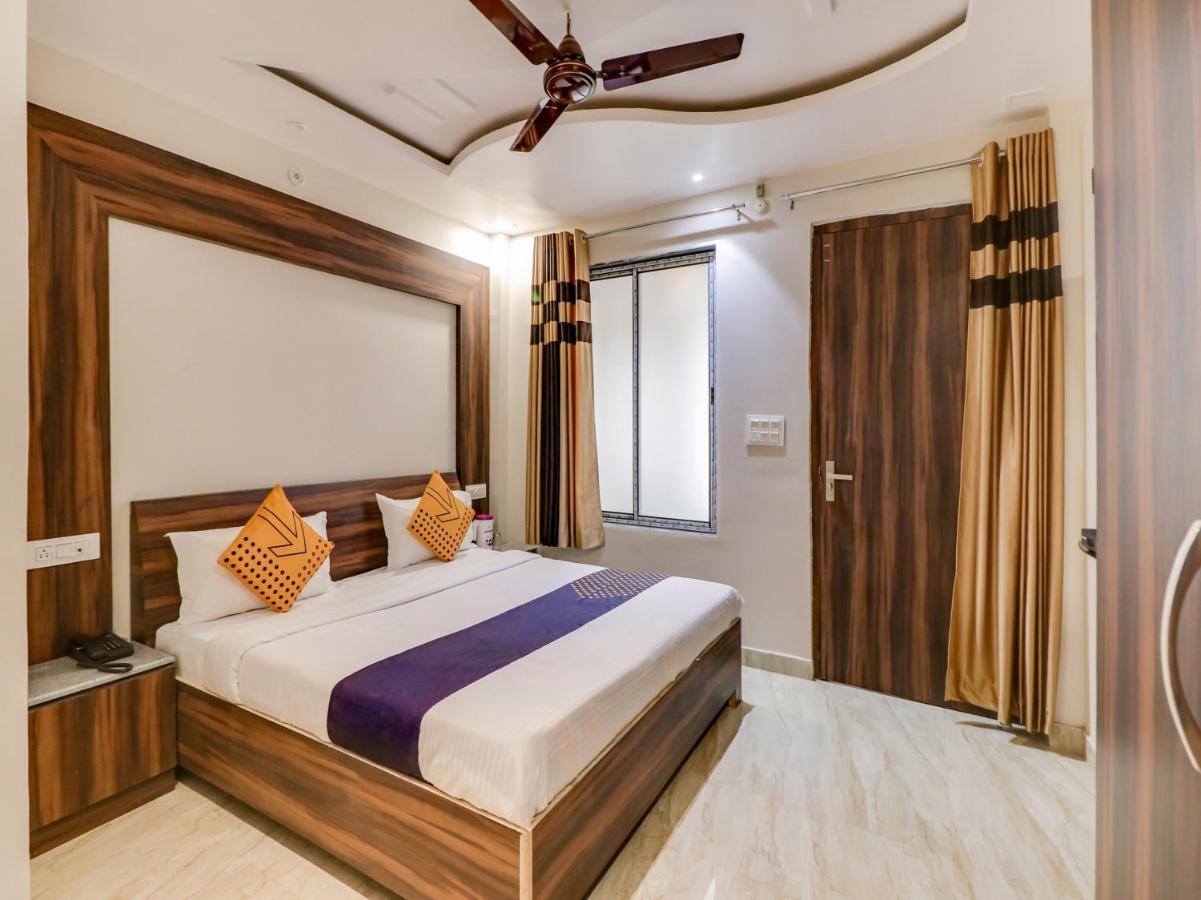Spot On 69549 Hotel Shri Ram Kashi Muthiganj Exterior photo